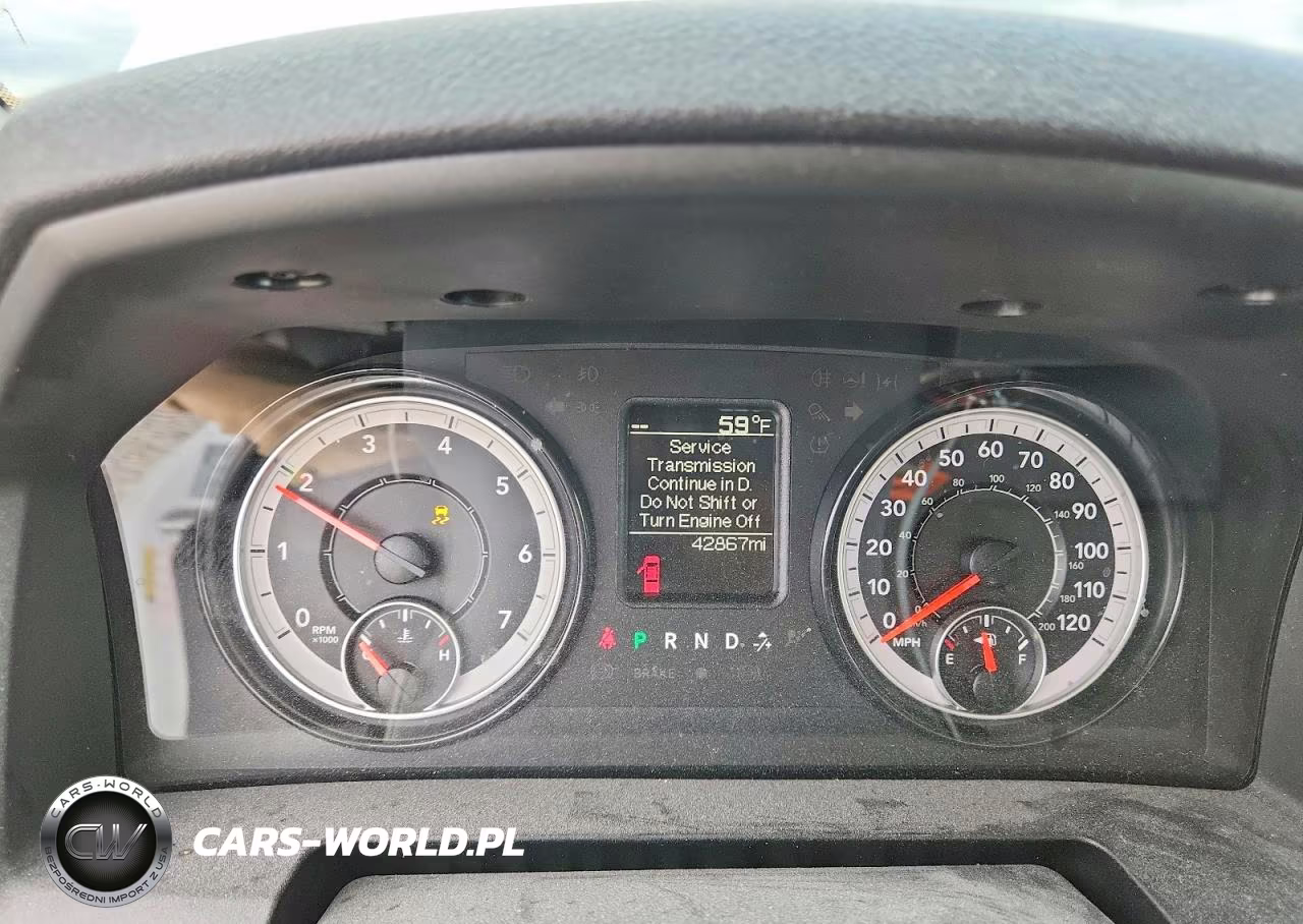 2022 Ram 1500 Classic Tradesman VIN:3C6JR7DG9NG258814 - 9