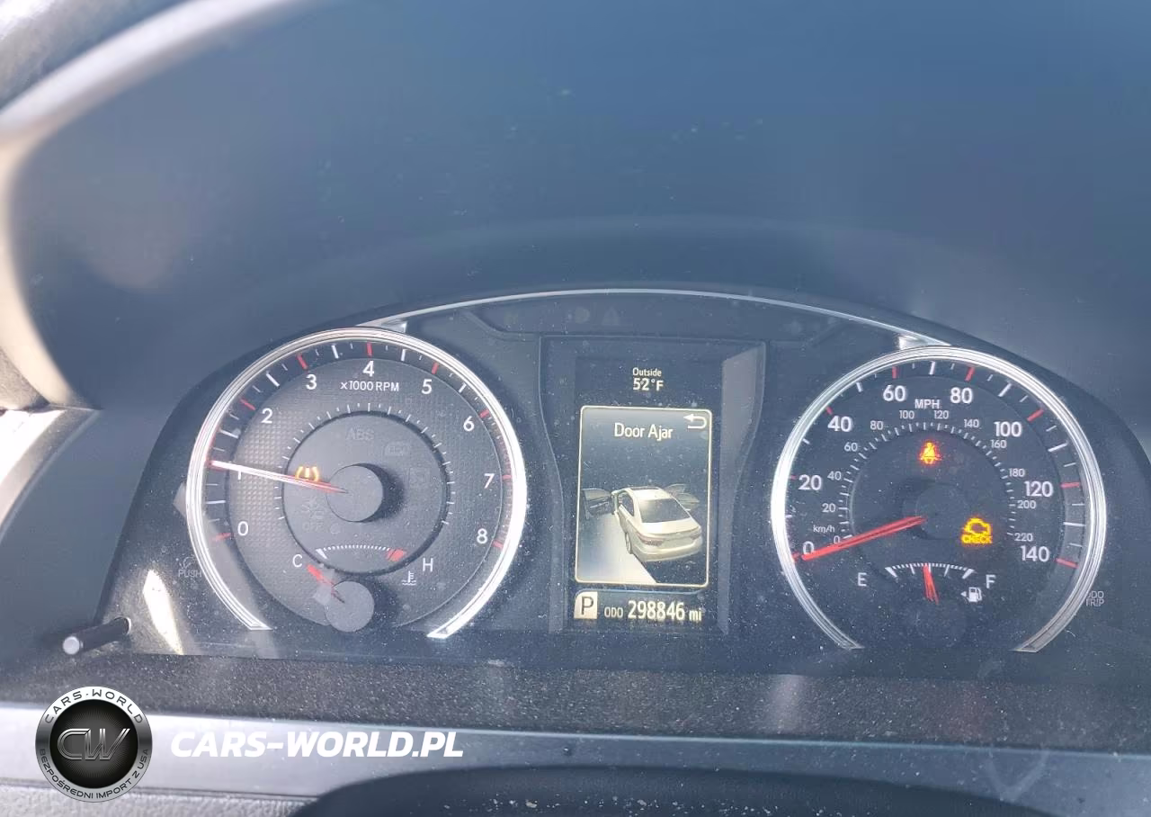 2017 Toyota Camry Le VIN:4T1BF1FK3HU416016 - 9