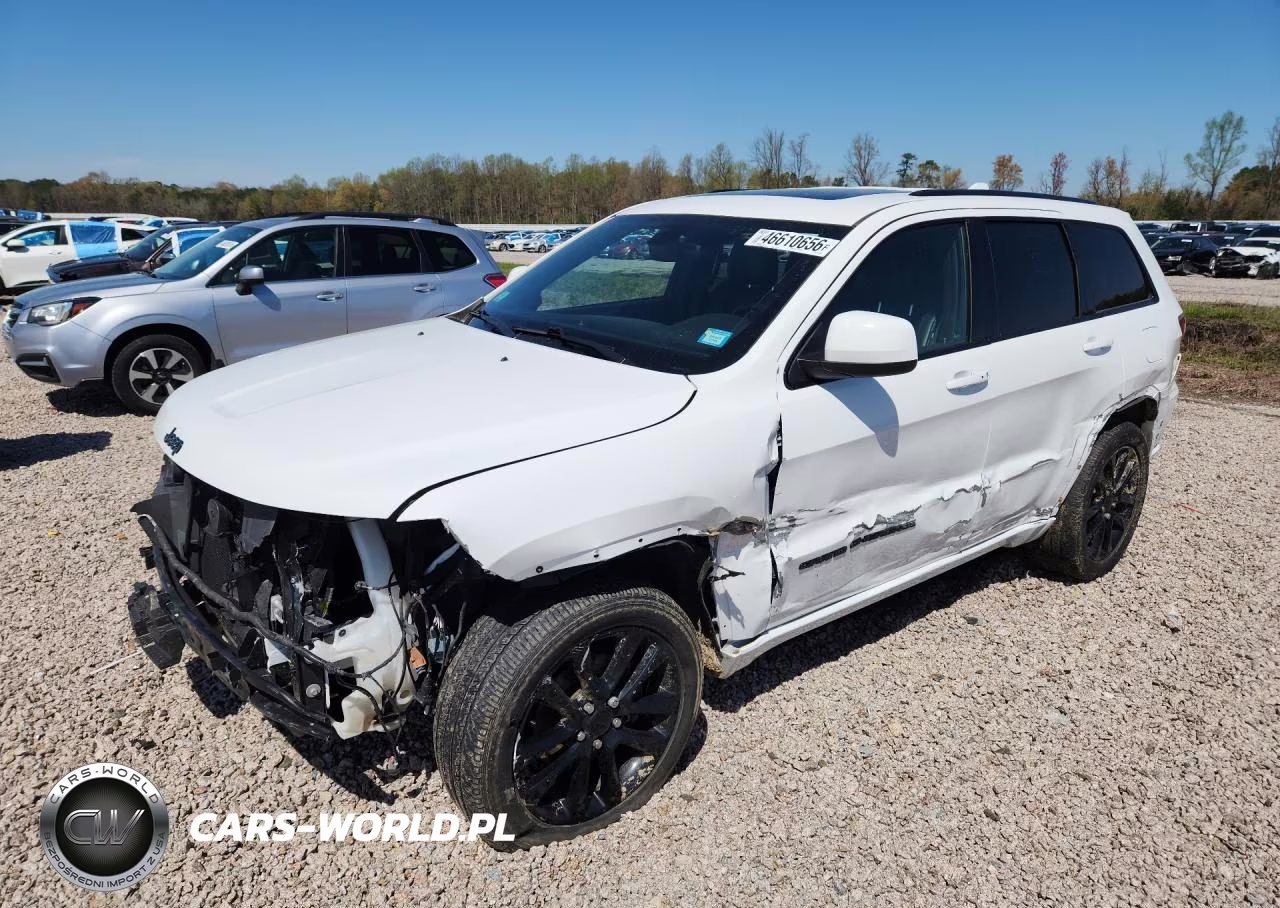 2020 Jeep Grand Cherokee Laredo