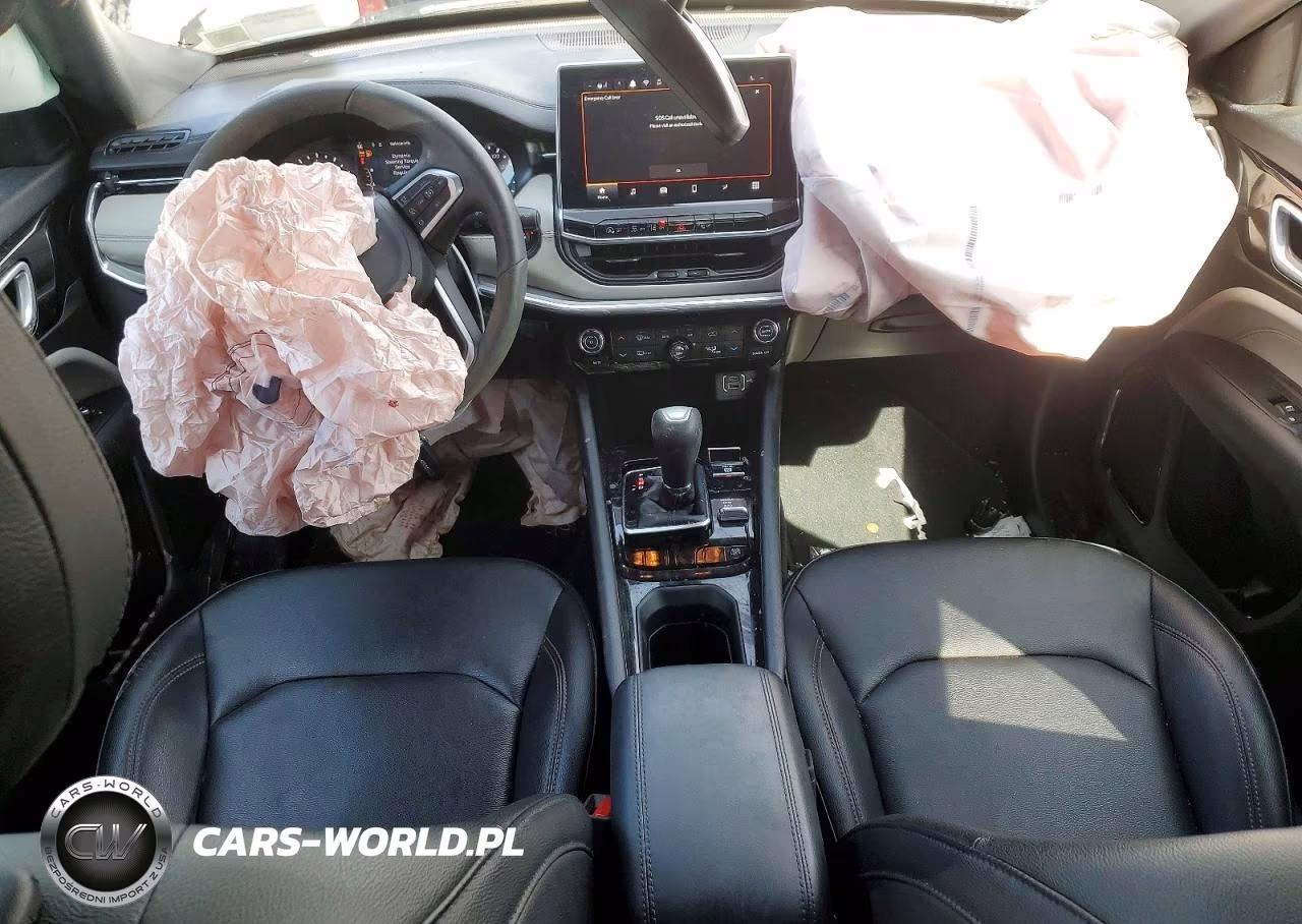 2024 Jeep Compass Limited VIN:3C4NJDCN4RT107960 - 8