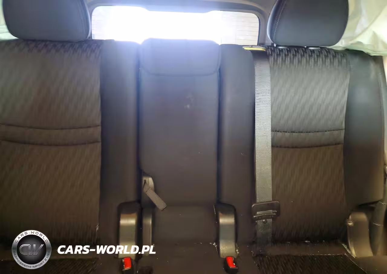 2017 Nissan Rogue S VIN:5N1AT2MT2HC746239 - 10