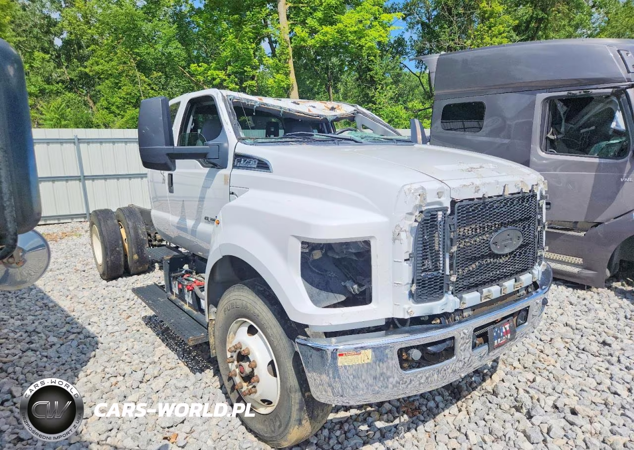 2022 Ford F750 Super Duty