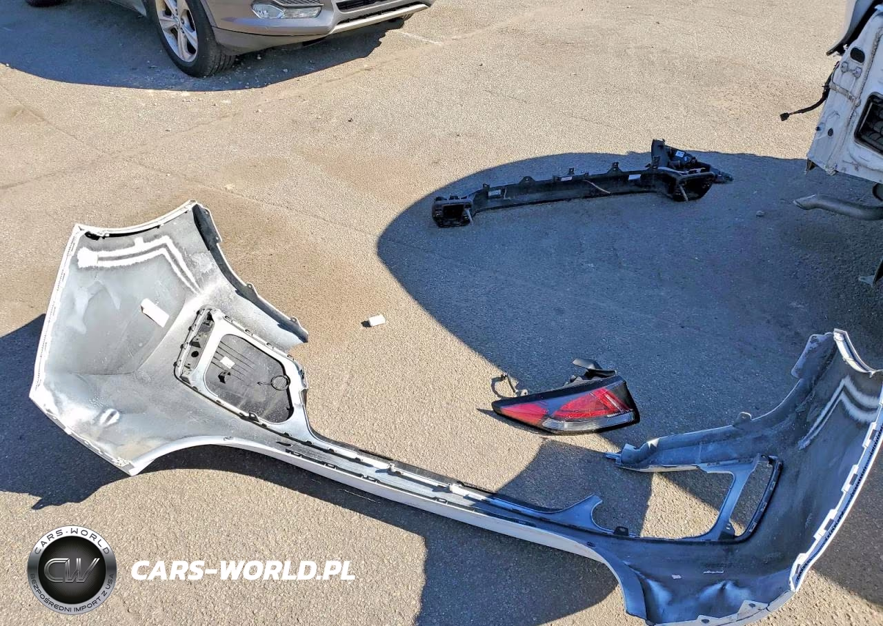 2020 Hyundai Ioniq Plug-In Hybrid Sel VIN:KMHC75LD5LU241033 - 12