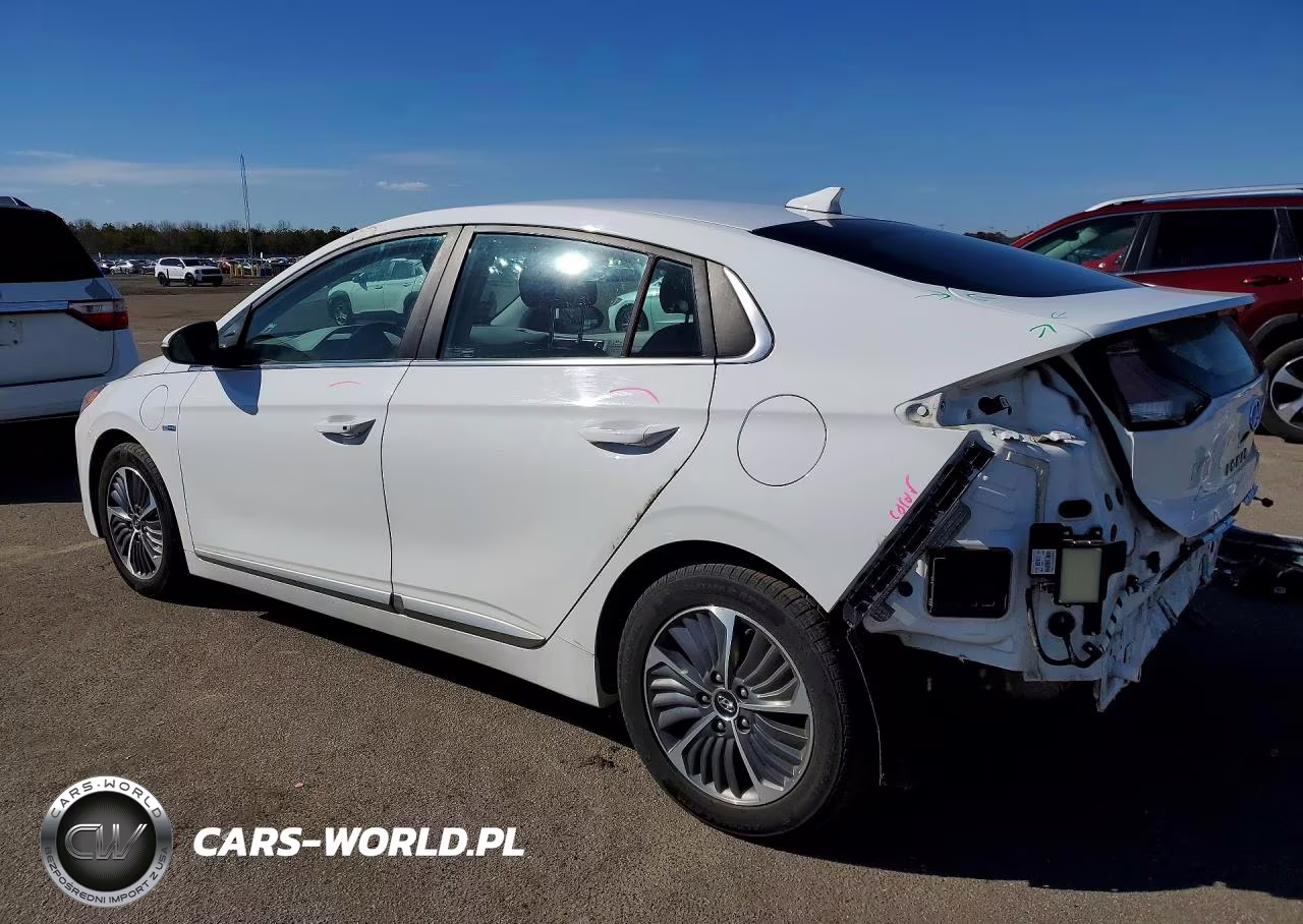 2020 Hyundai Ioniq Plug-In Hybrid Sel VIN:KMHC75LD5LU241033 - 2