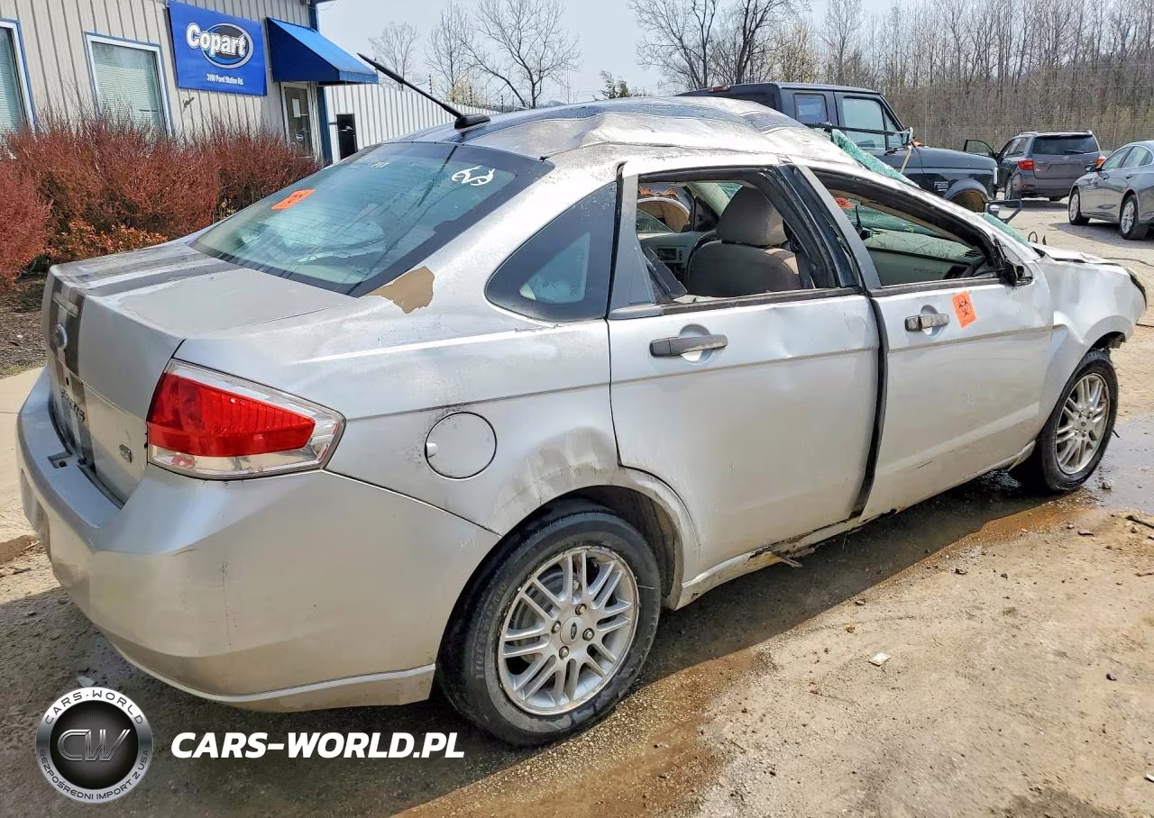 2009 Ford Focus Se VIN:1FAHP35N29W147358 - 3
