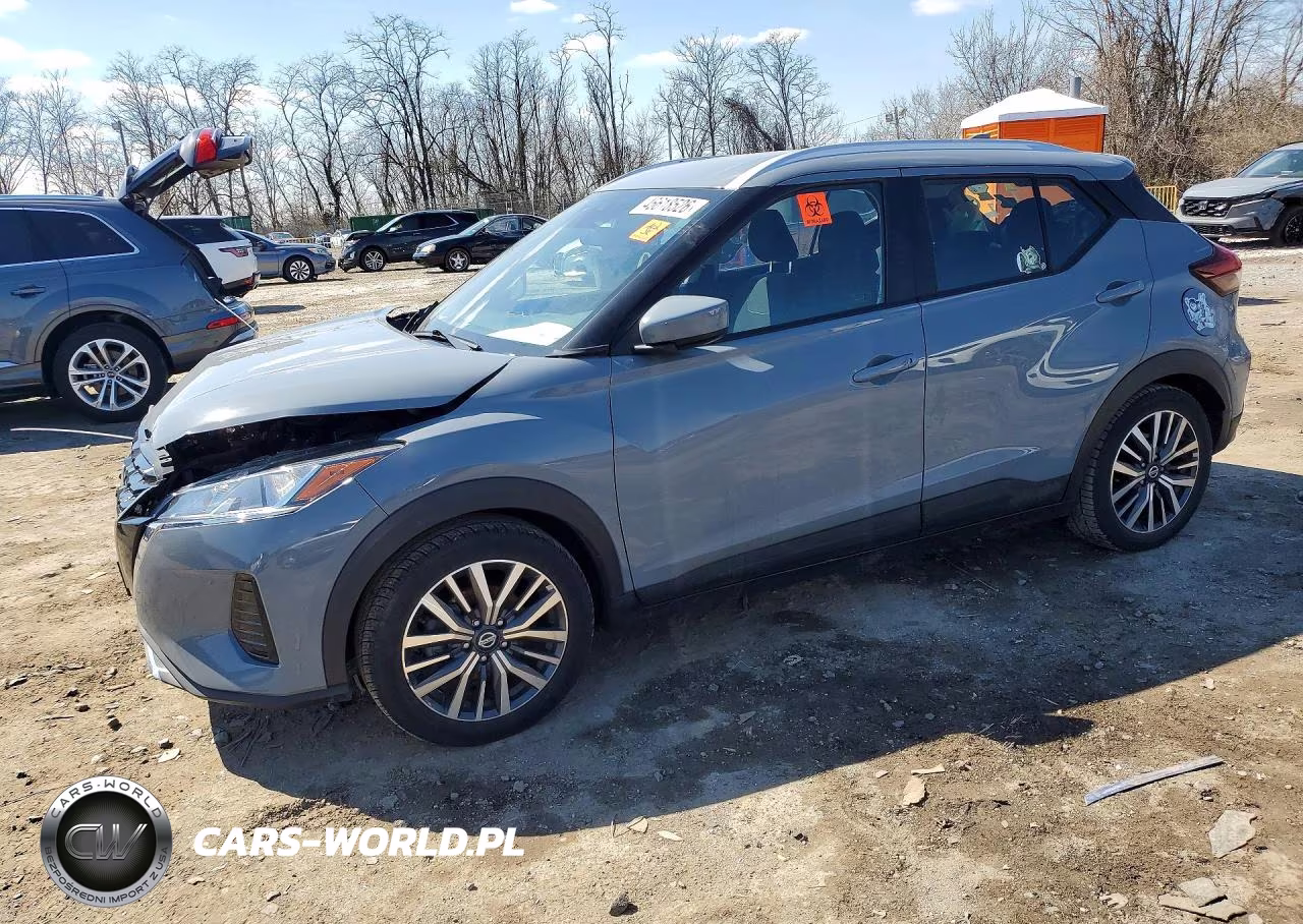 2021 Nissan Kicks Sv