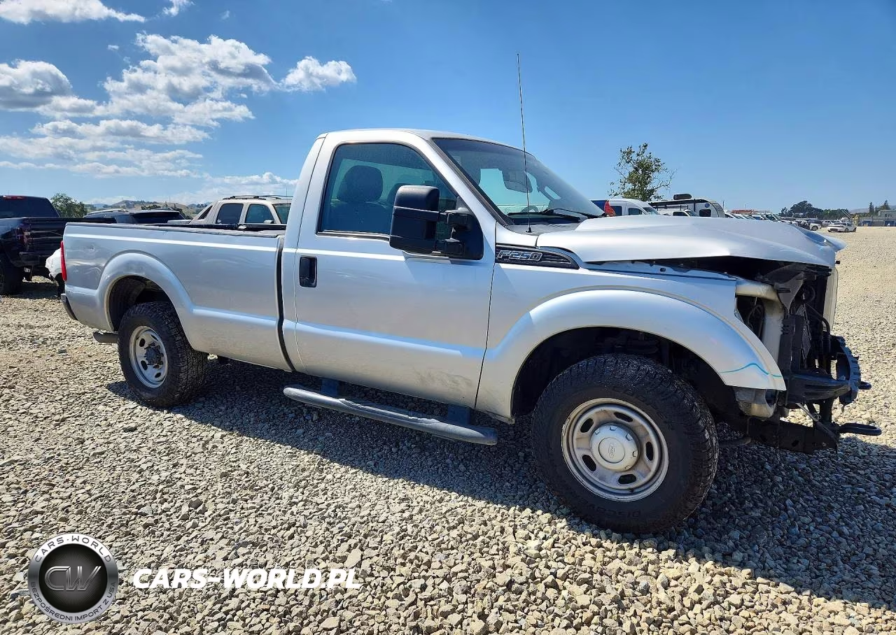 2012 Ford F250 Super Duty VIN:1FTBF2A60CED23591 - 4