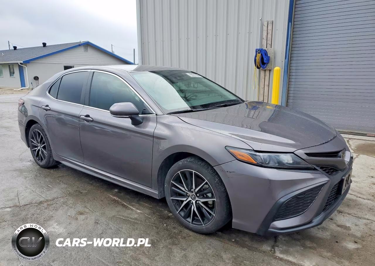 2024 Toyota Camry Se VIN:4T1G11AKXRU884970 - 4