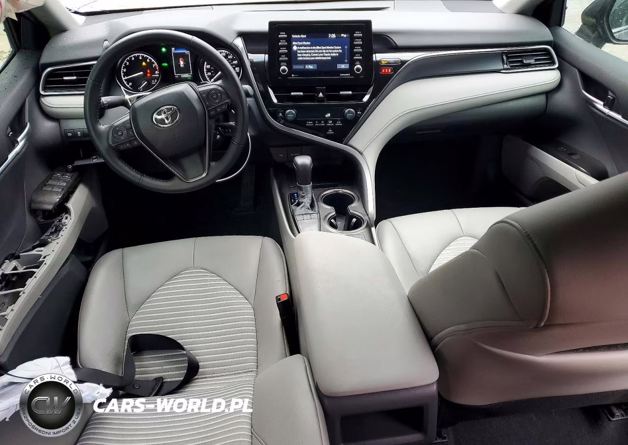 2024 Toyota Camry Se VIN:4T1G11AKXRU884970 - 8