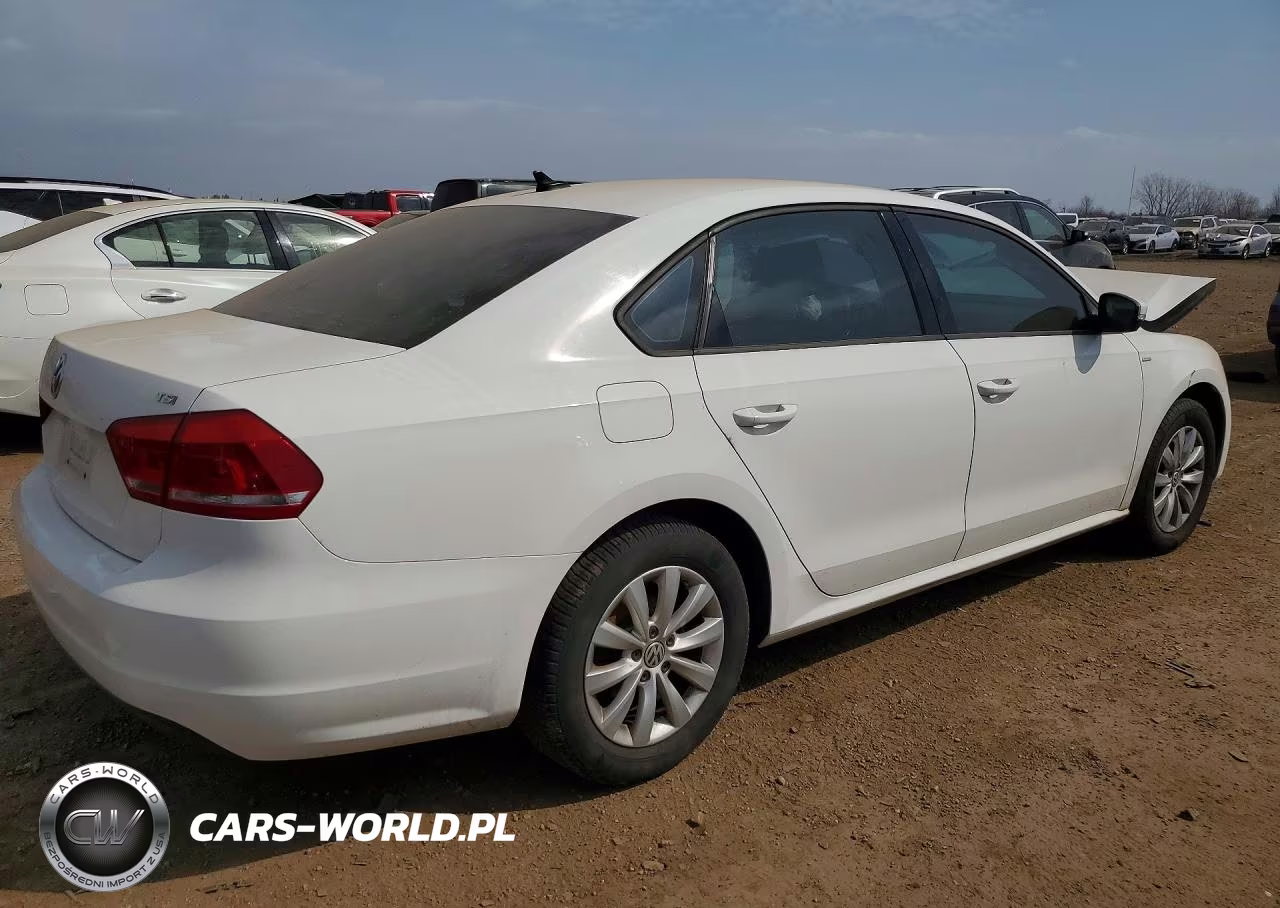 2014 Volkswagen Passat S VIN:1VWAT7A34EC082945 - 3