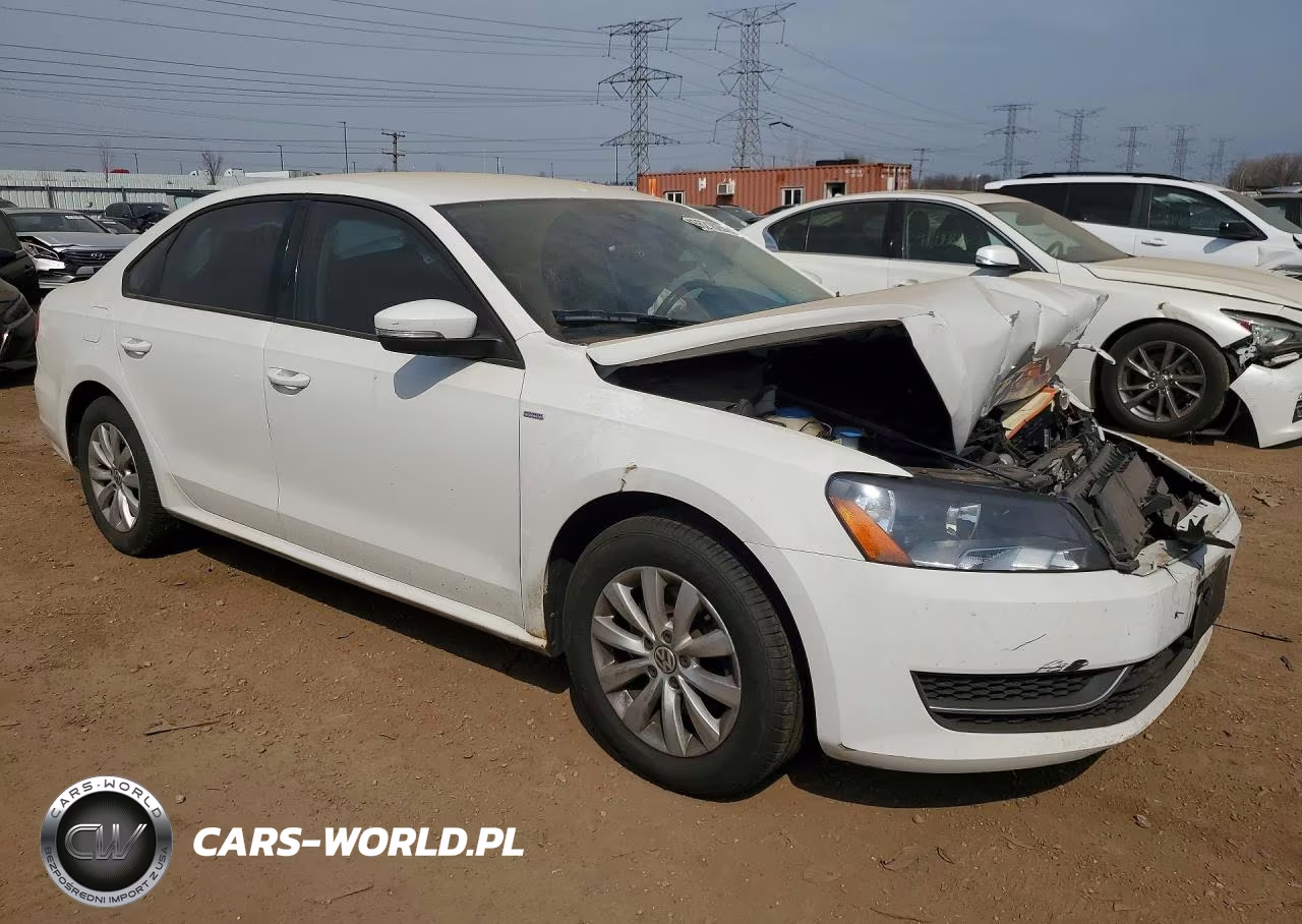 2014 Volkswagen Passat S VIN:1VWAT7A34EC082945 - 4