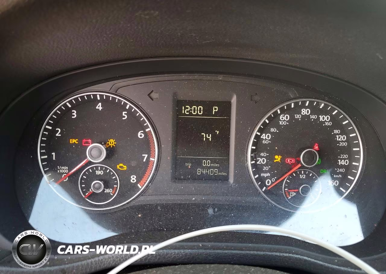 2014 Volkswagen Passat S VIN:1VWAT7A34EC082945 - 9