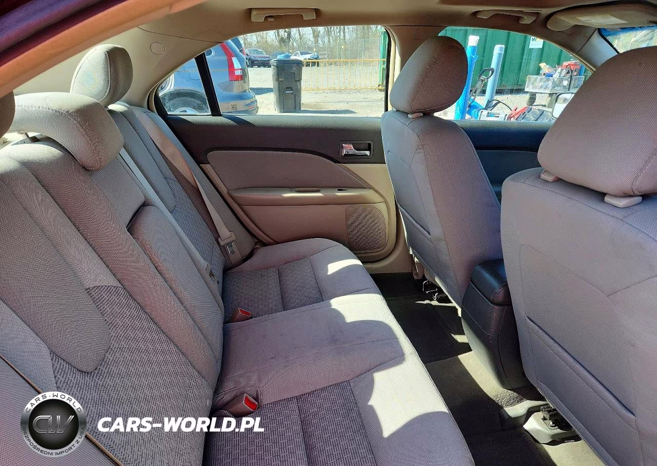 2012 Ford Fusion Se VIN:3FAHP0HA2CR140489 - 10