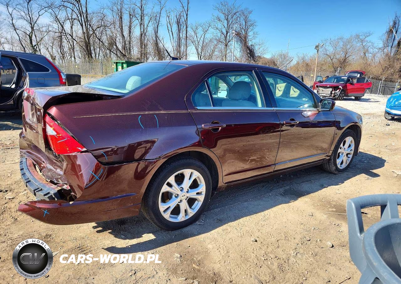 2012 Ford Fusion Se VIN:3FAHP0HA2CR140489 - 3
