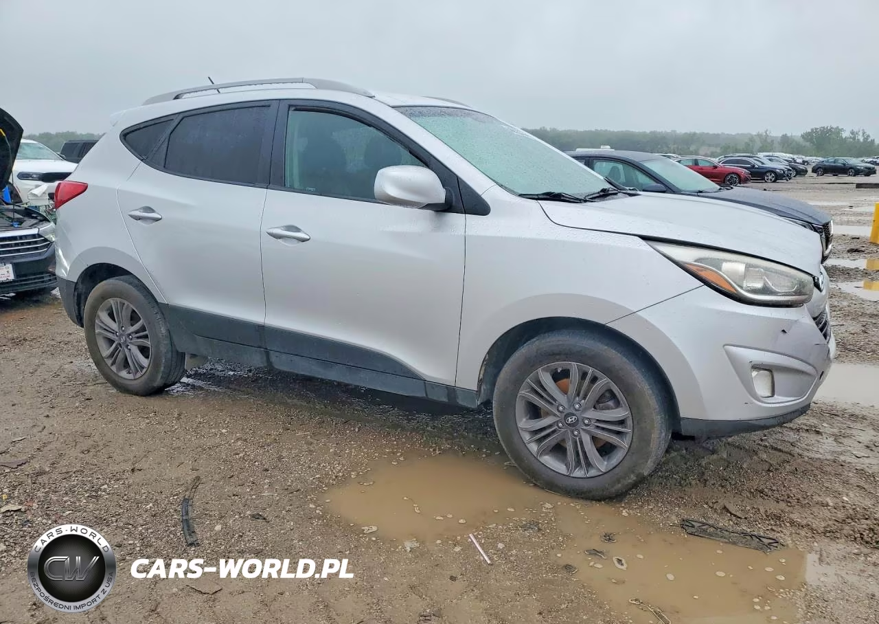 2014 Hyundai Tucson Se VIN:KM8JU3AG6EU792351 - 4