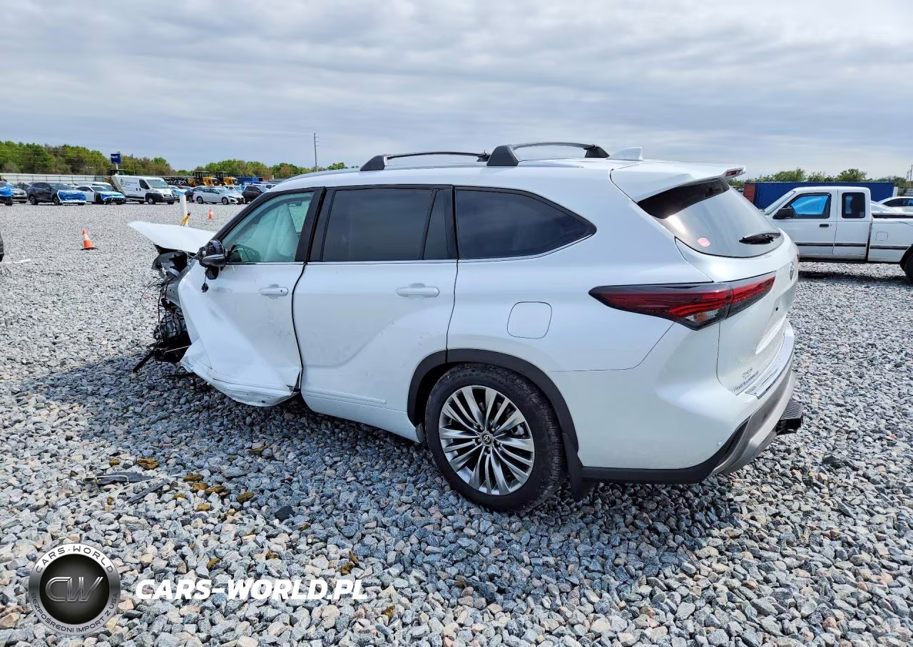 2025 Toyota Highlander Hybrid Platinum VIN:5TDEBRCH3SS688078 - 2