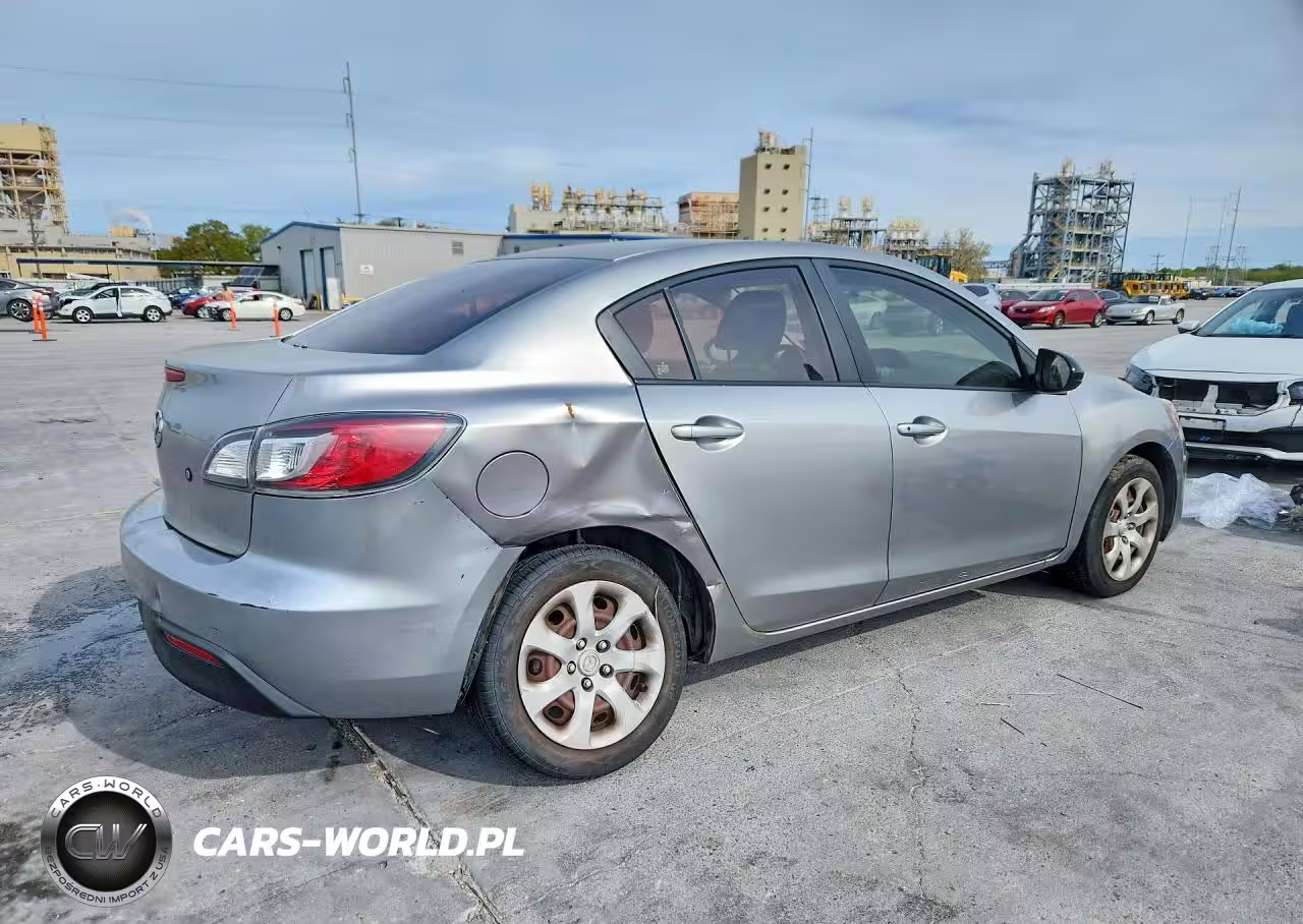 2011 Mazda 3 VIN:JM1BL1UF7B1367284 - 3