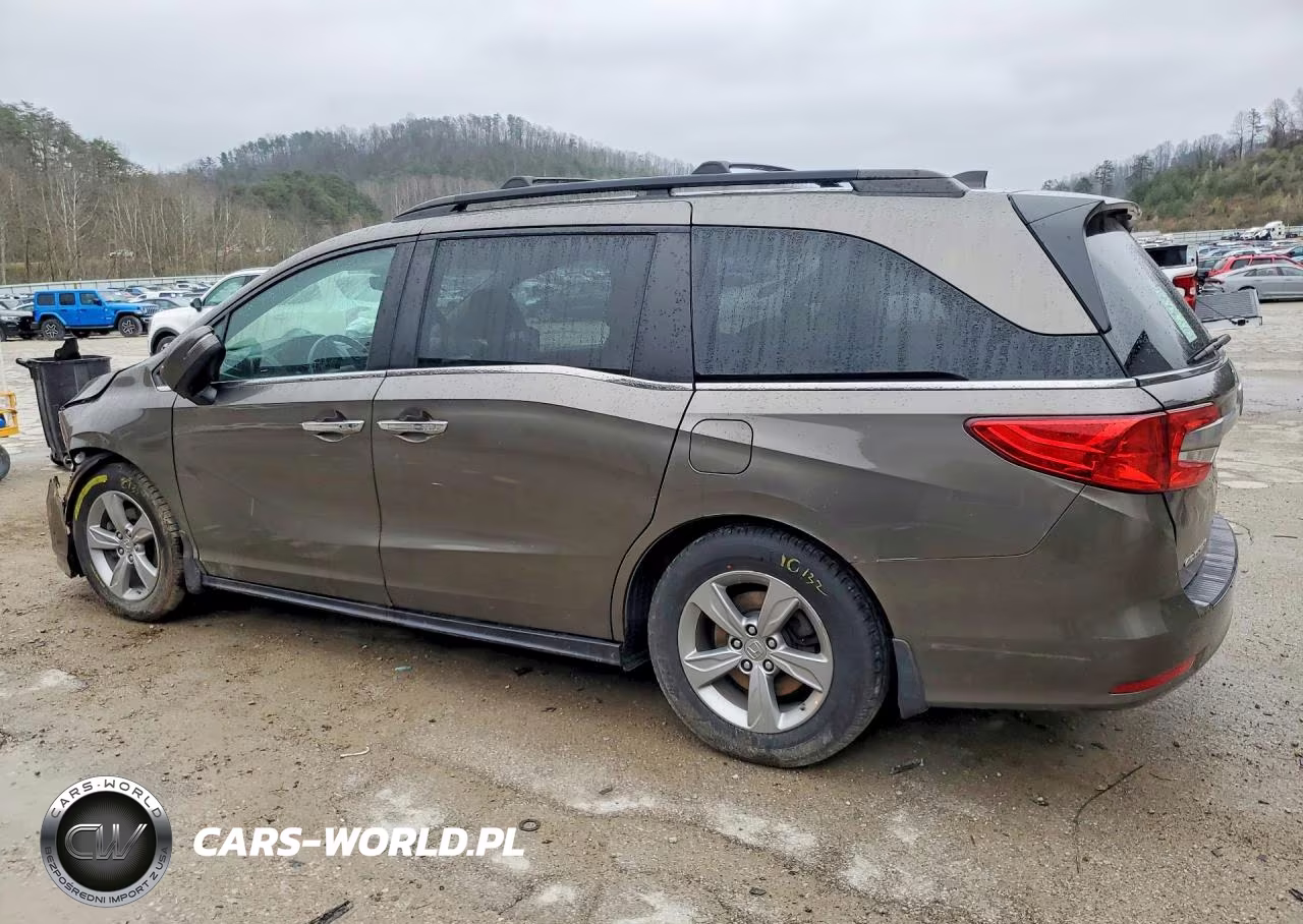 2018 Honda Odyssey Exl VIN:5FNRL6H75JB049295 - 2