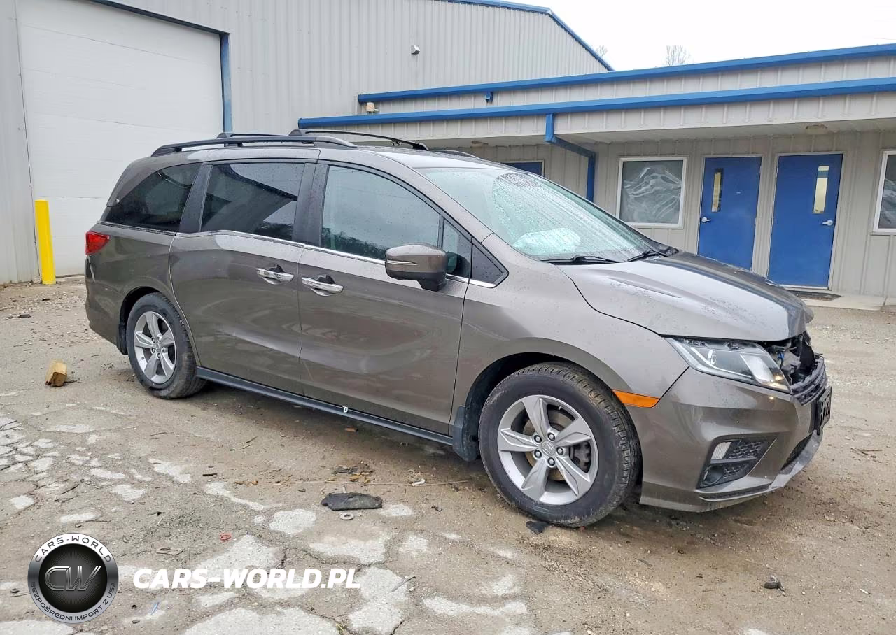 2018 Honda Odyssey Exl VIN:5FNRL6H75JB049295 - 4