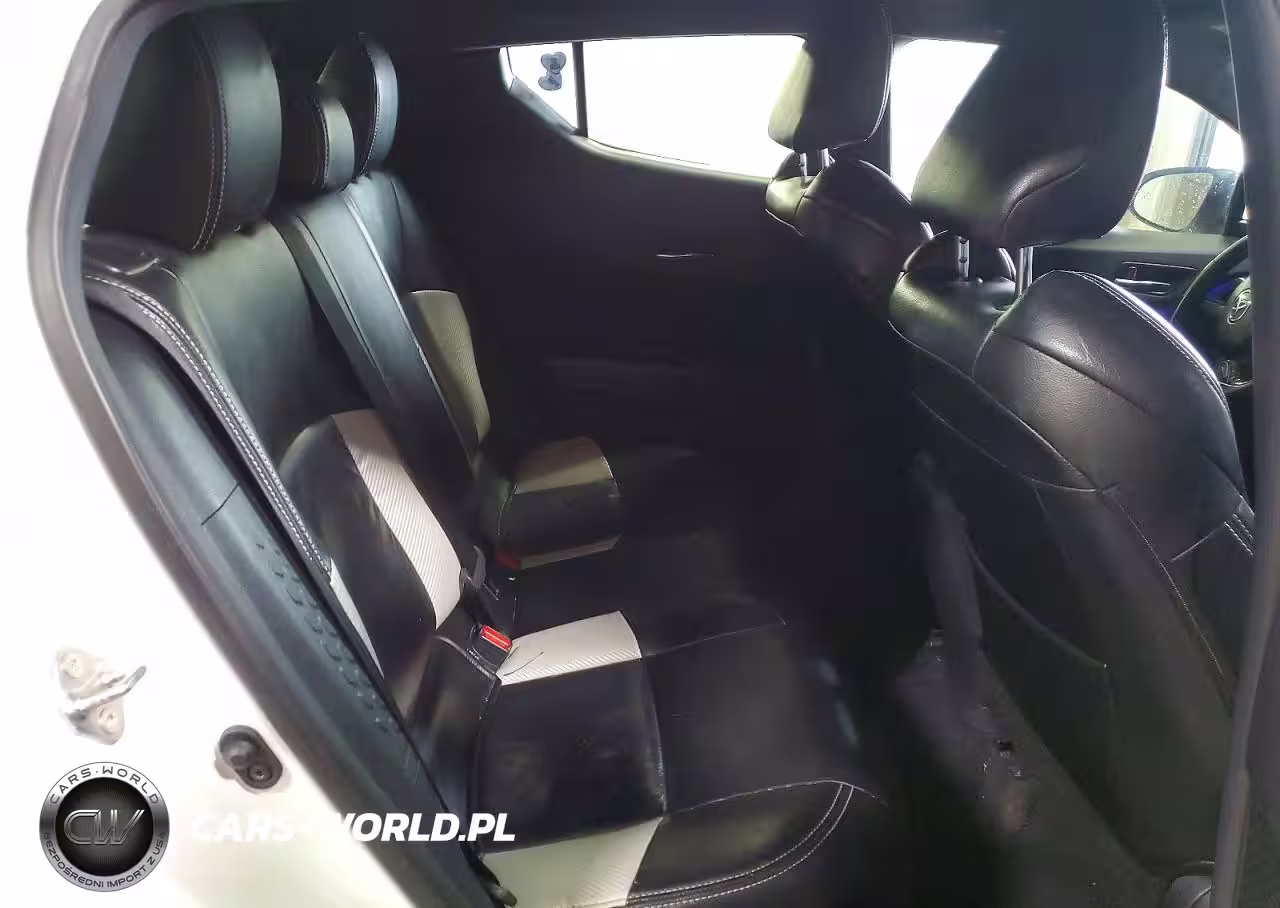 2020 Toyota C-Hr Xle VIN:JTNKHMBX0L1062897 - 10