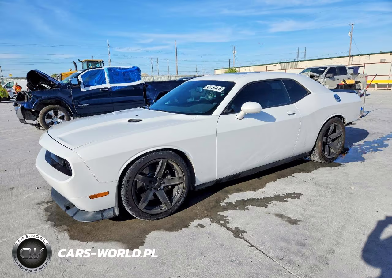 2014 Dodge Challenger Srt8 Core – zdjęcie 1 z 13