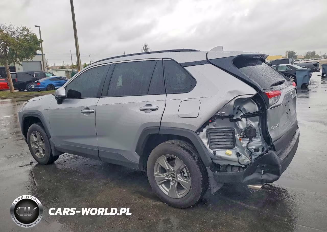 2025 Toyota Rav4 Xle VIN:2T3W1RFV8SC361085 - 2