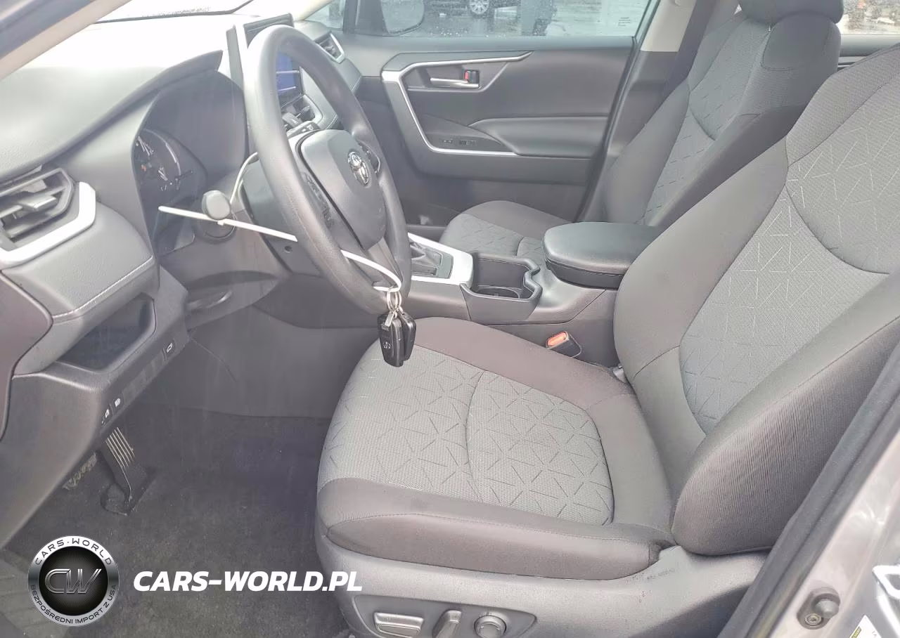 2025 Toyota Rav4 Xle VIN:2T3W1RFV8SC361085 - 7