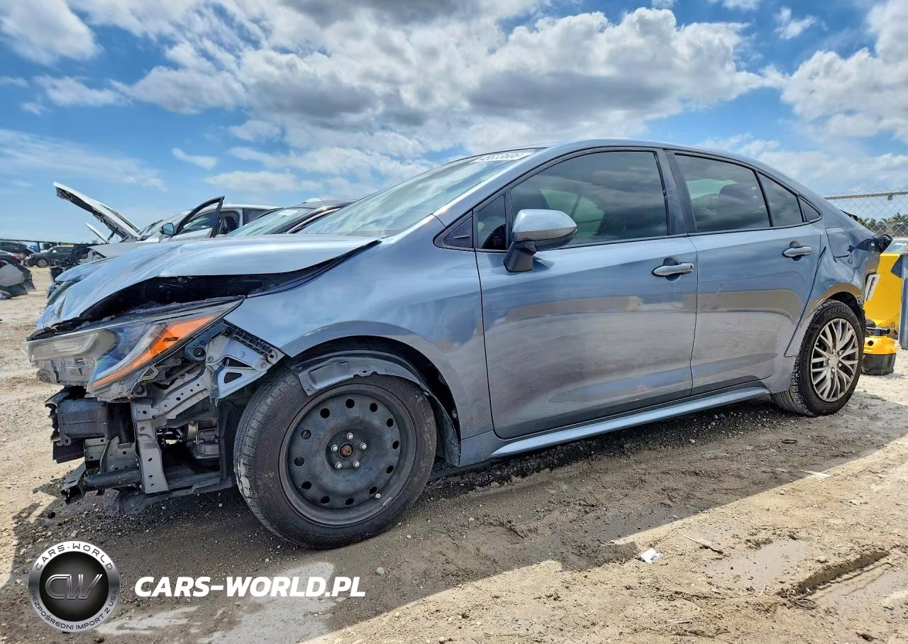2020 Toyota Corolla Le – zdjęcie 1 z 12