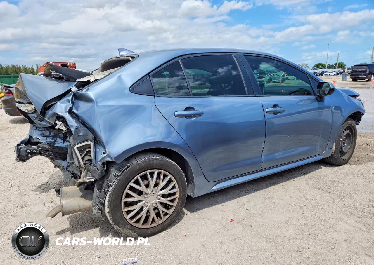 2020 Toyota Corolla Le VIN:JTDEPRAE5LJ106054 - 3