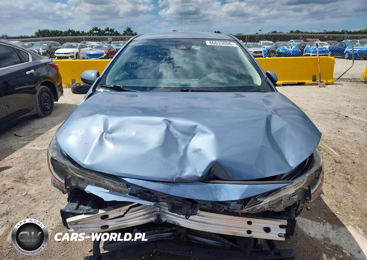 2020 Toyota Corolla Le VIN:JTDEPRAE5LJ106054 - 5