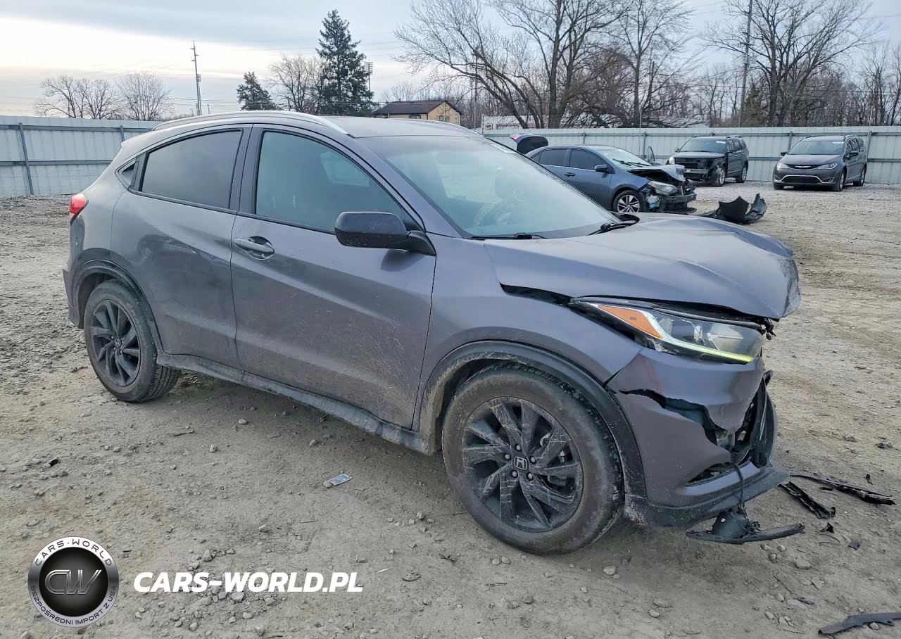 2021 Honda Hr-V Sport VIN:3CZRU6H13MM735130 - 4