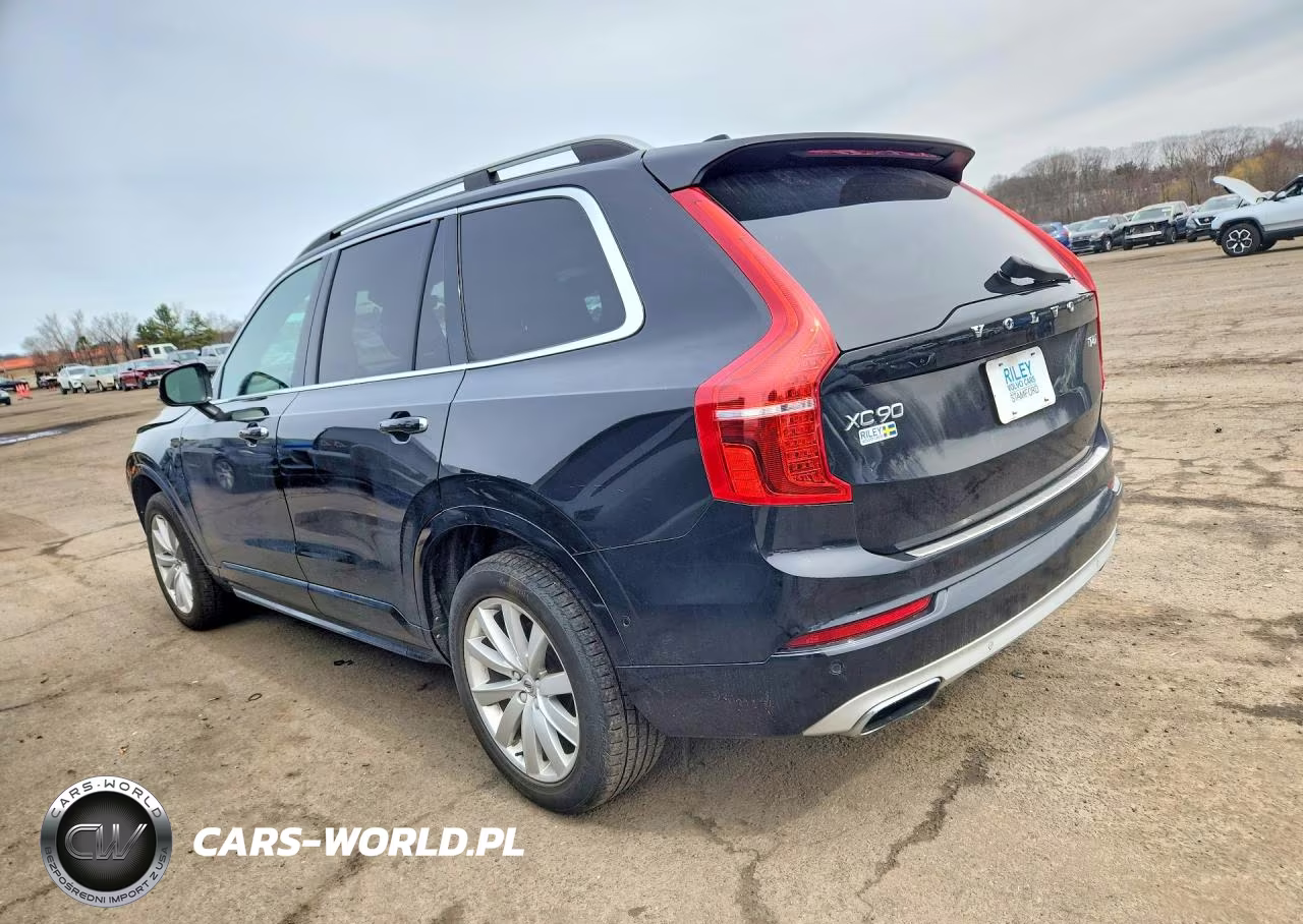 2018 Volvo Xc90 T6 VIN:YV4A22PK2J1215681 - 2