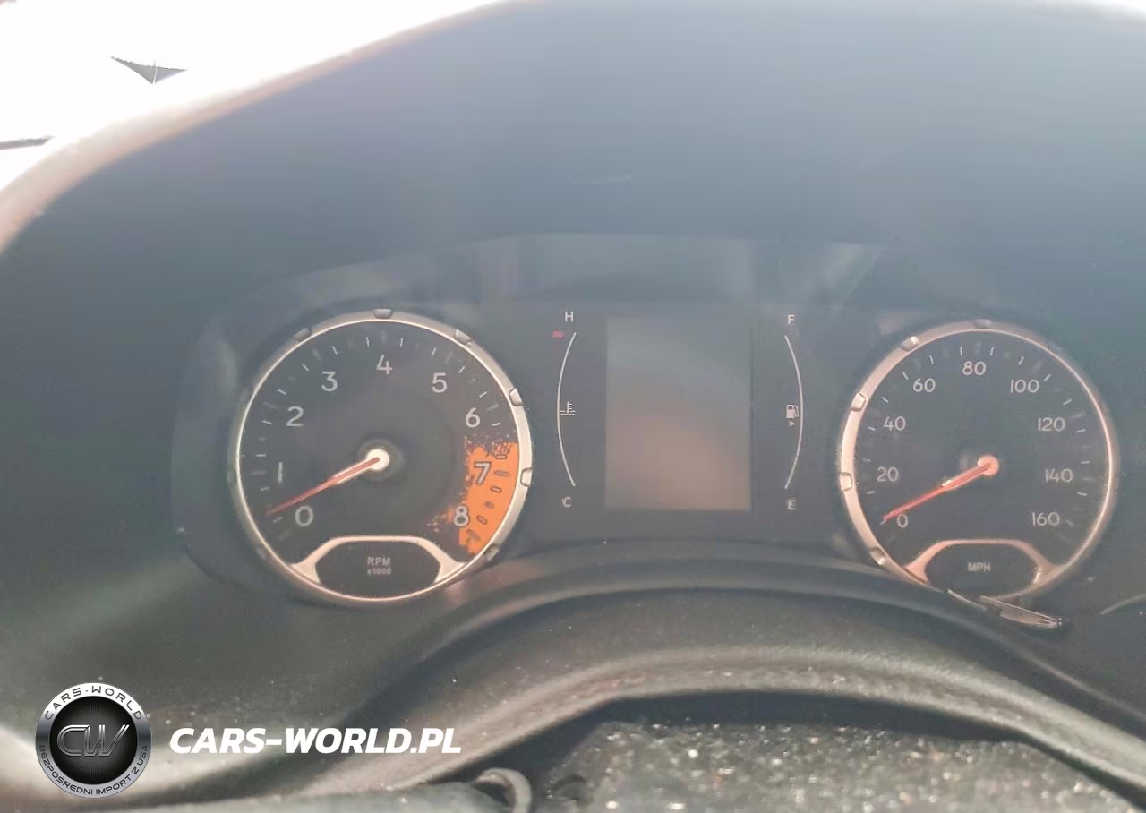 2016 Jeep Renegade Sport VIN:ZACCJBAT8GPD42945 - 9