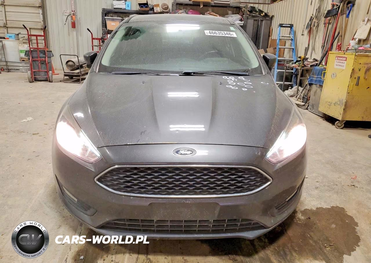 2016 Ford Focus Se VIN:1FADP3K25GL226370 - 5