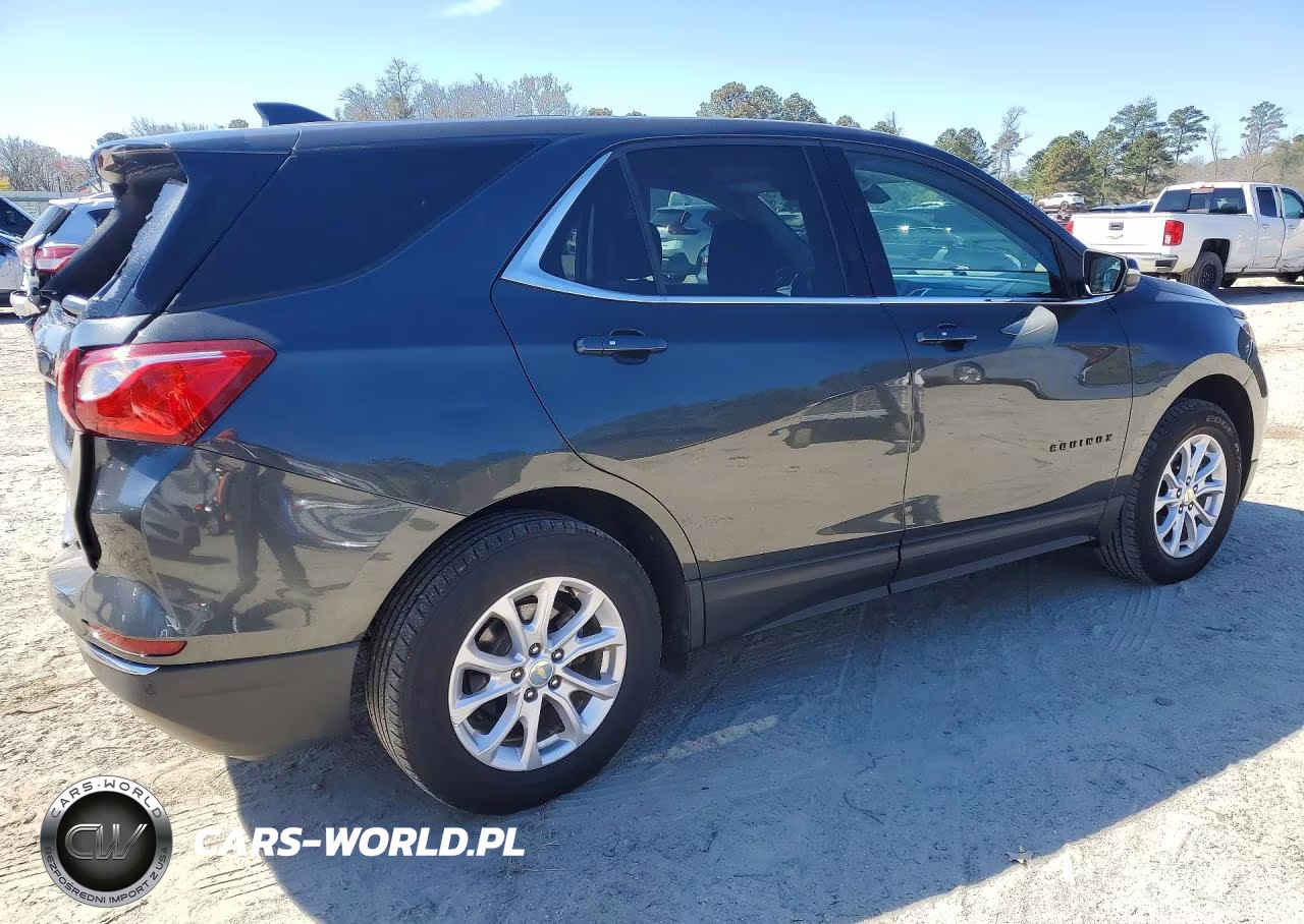 2019 Chev Equinox VIN:3GNAXUEV1KL103596 - 3