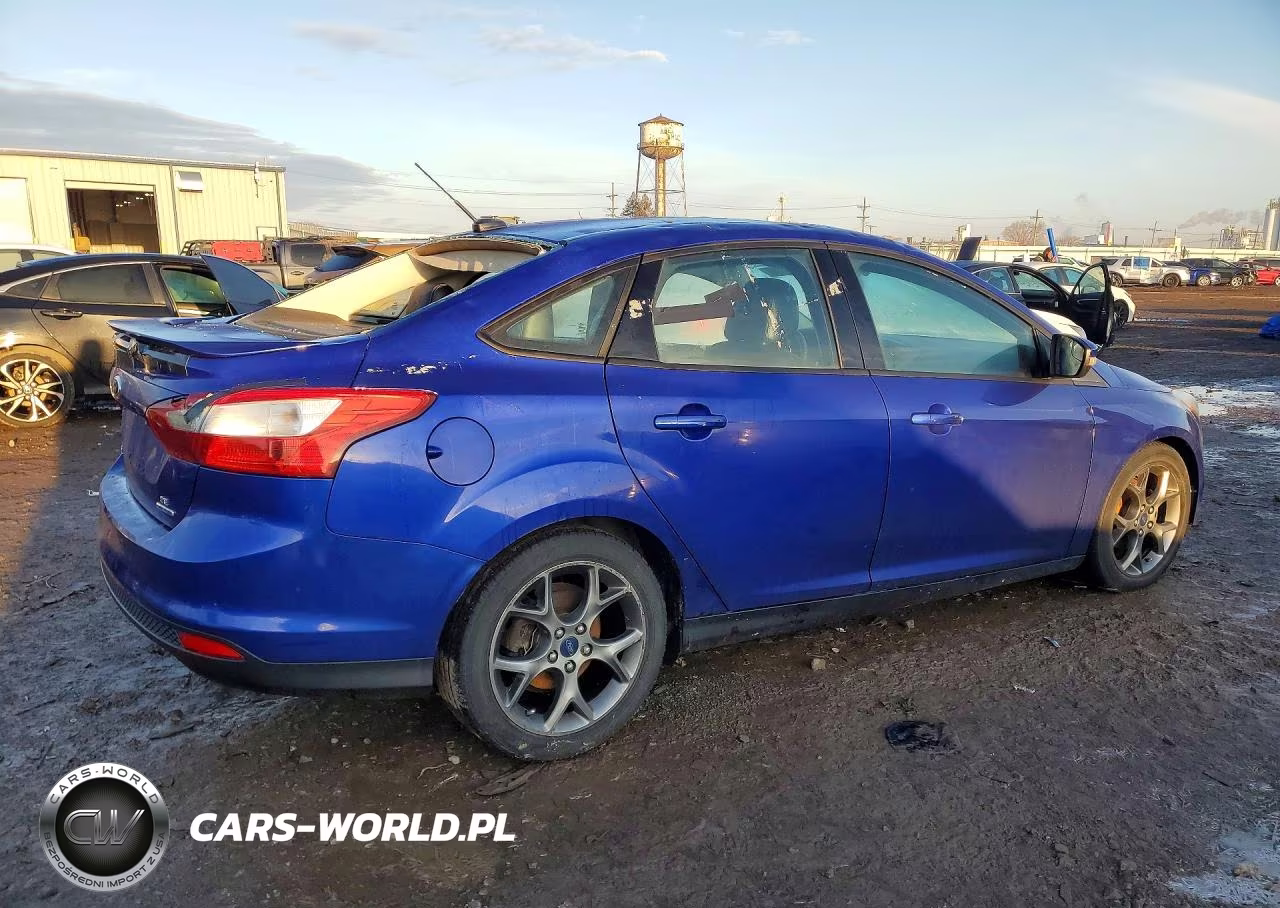2013 Ford Focus Se VIN:1FADP3F29DL332293 - 3