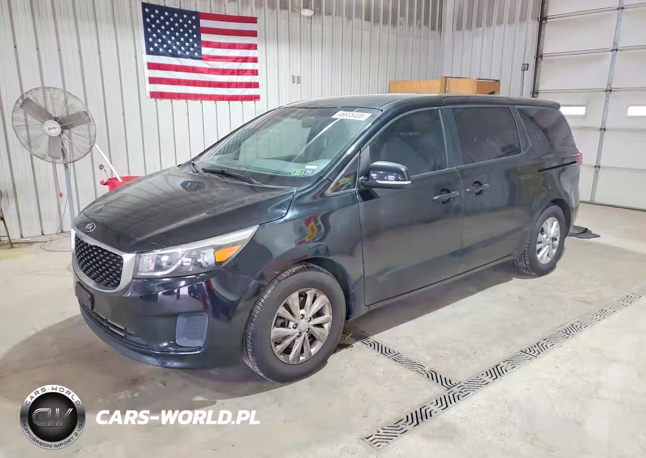 2015 Kia Sedona L