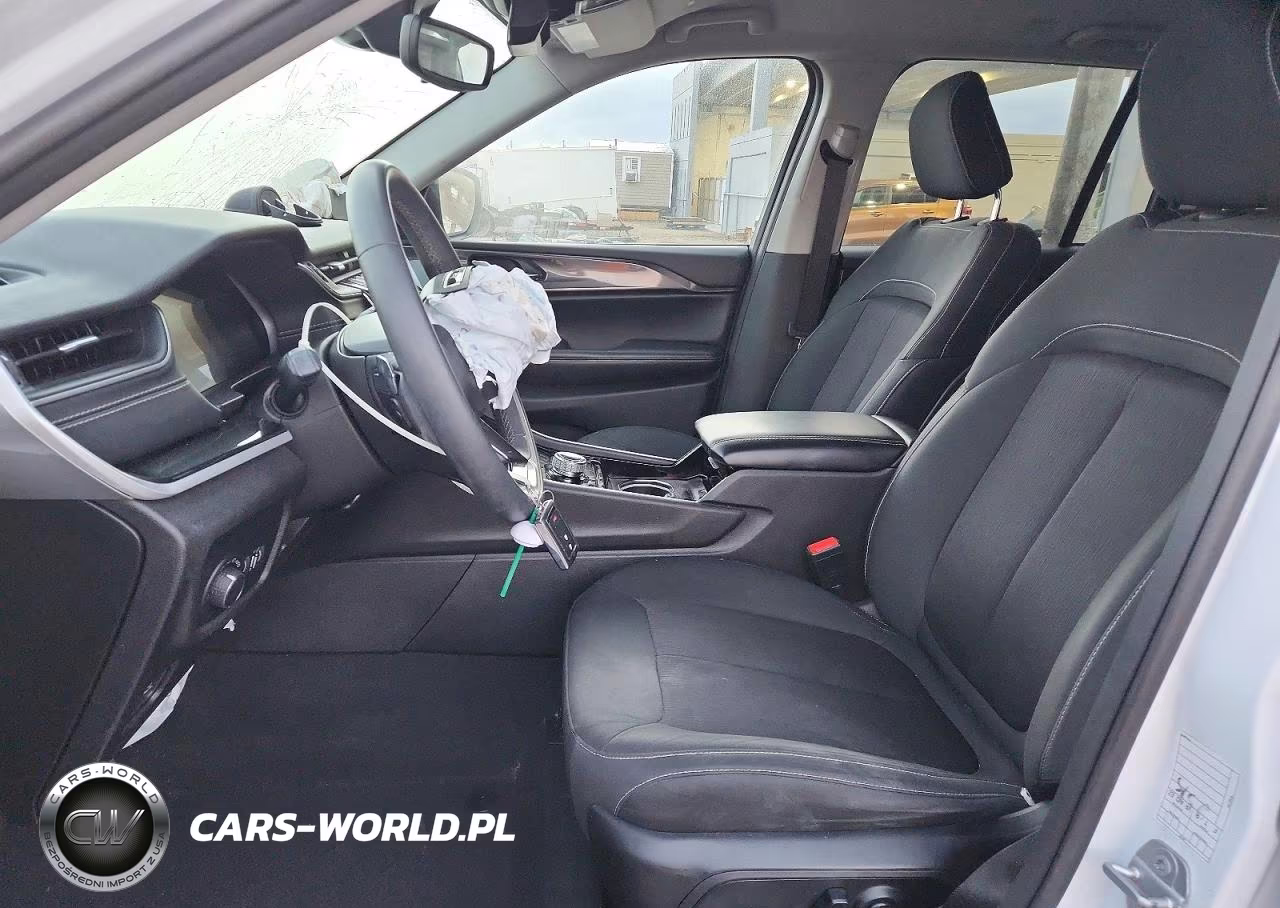 2022 Jeep Grand Cherokee Laredo VIN:1C4RJHAGXN8633564 - 7