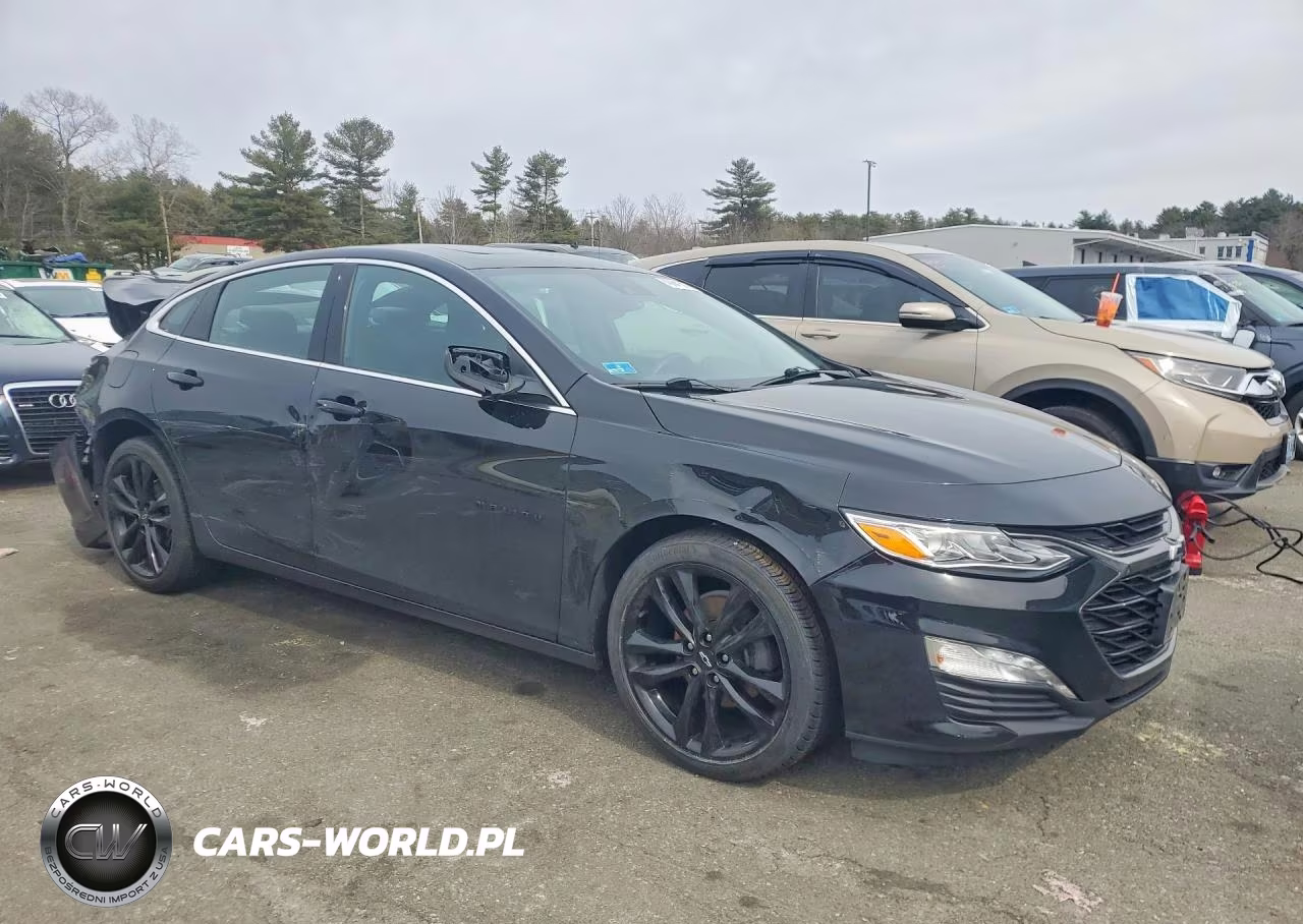 2023 Chevrolet Malibue VIN:1G1ZE5ST9PF138021 - 4