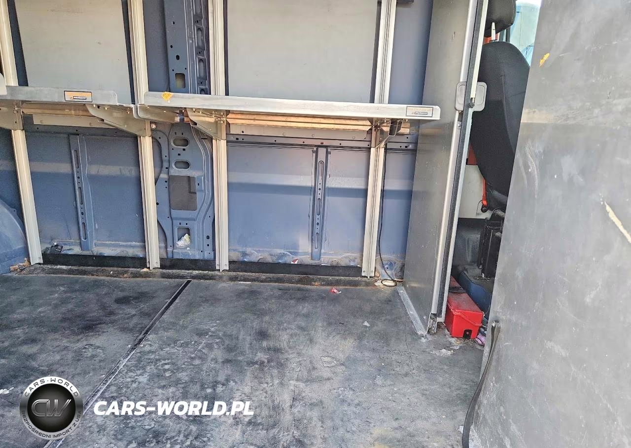 2020 Ram Promaster 3500 3500 High VIN:3C6URVJGXLE145176 - 11