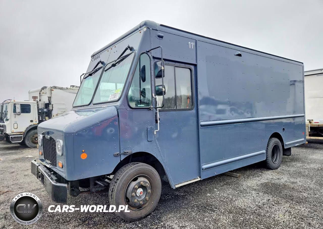 2020 Freightliner Mt45G Chassis Delivery Truck