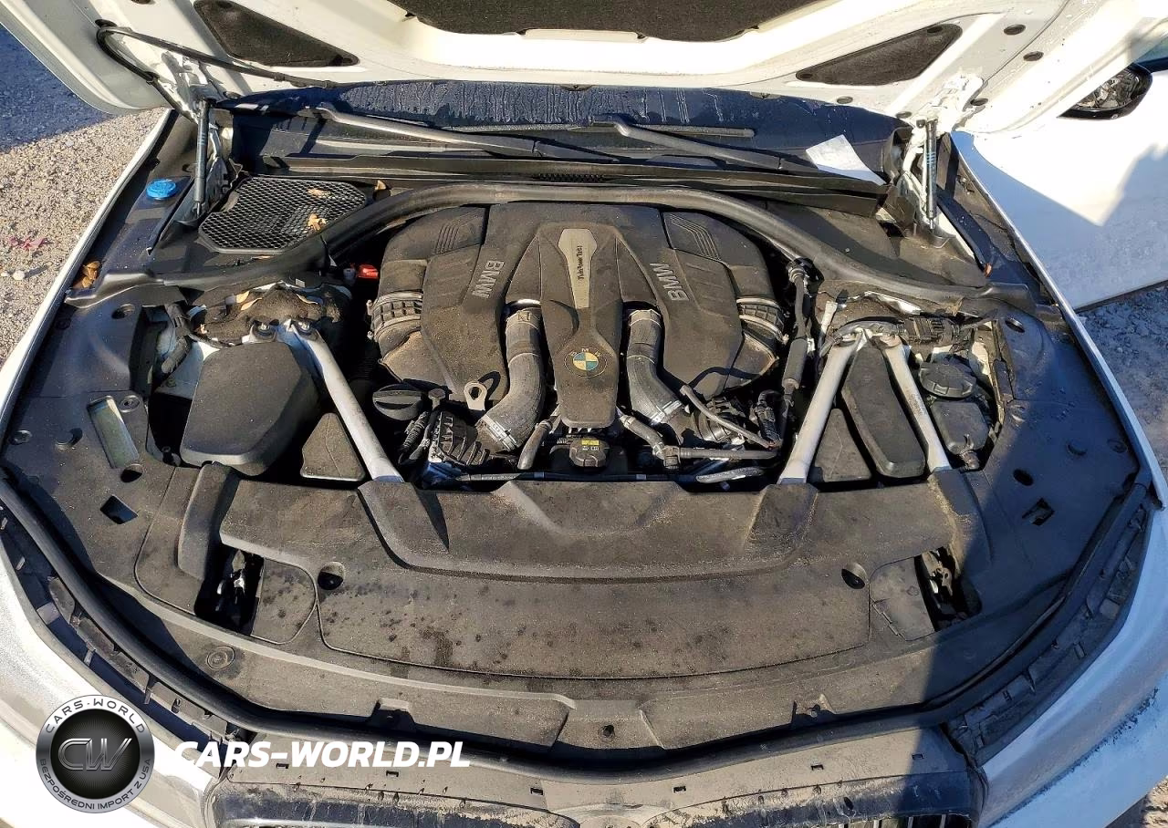 2019 BMW 750 Xi VIN:WBA7F2C58KB239932 - 11
