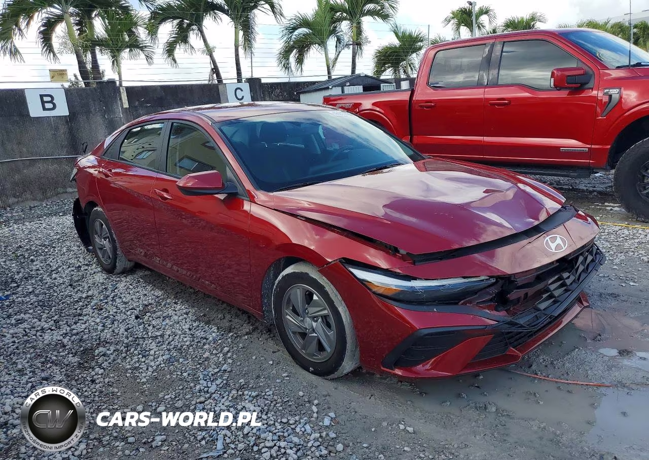 2025 Hyundai Elantra Se VIN:KMHLL4DG1SU862976 - 4