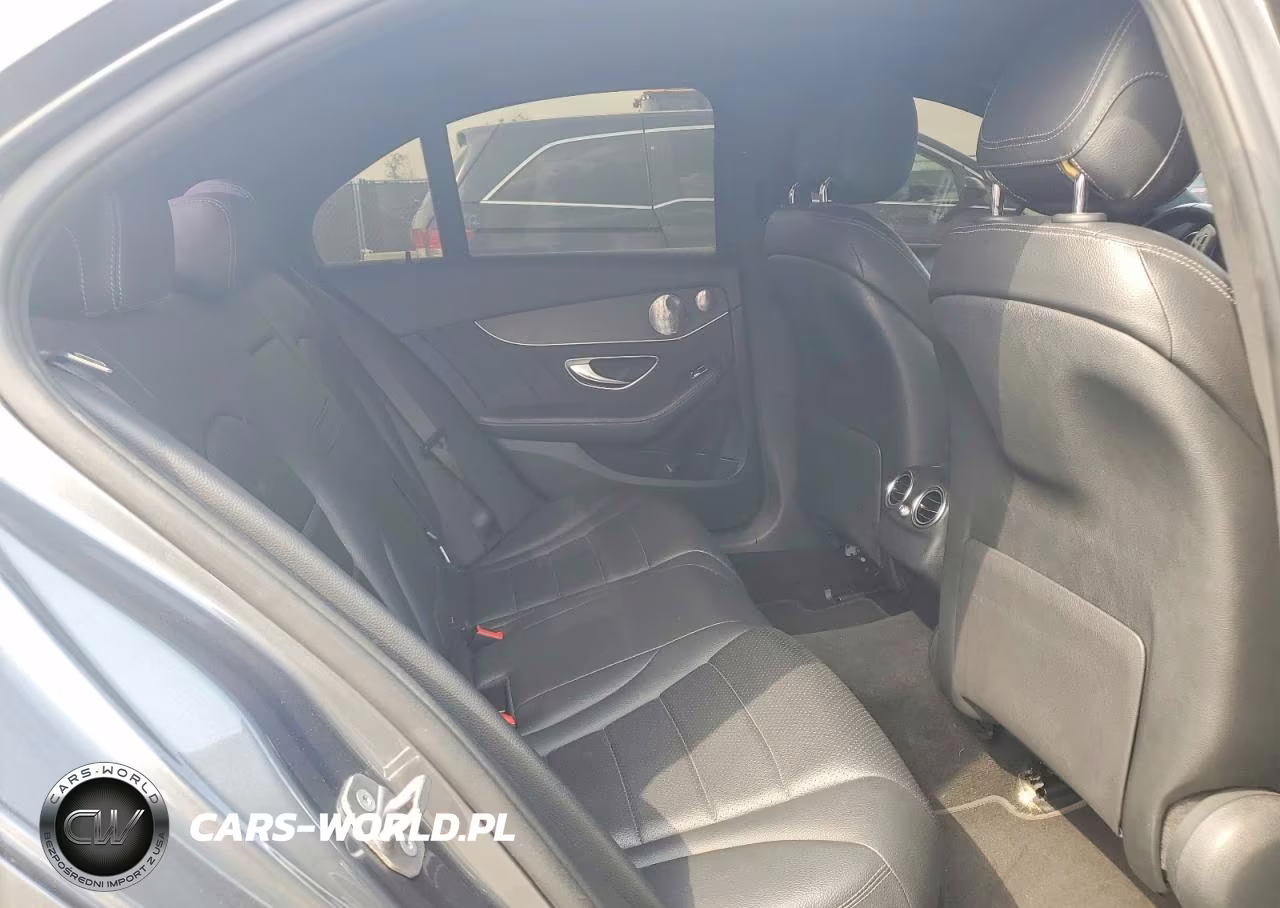 2020 Mercedes-Benz C 300 VIN:WDDWF8DB2LR527062 - 10