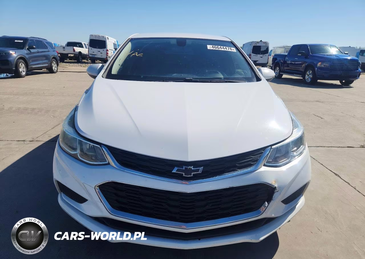 2017 Chevrolet Cruze Ls VIN:1G1BC5SM0H7140378 - 5