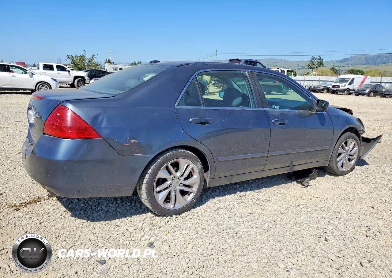 2007 Honda Accord Ex VIN:JHMCM56867C002113 - 3
