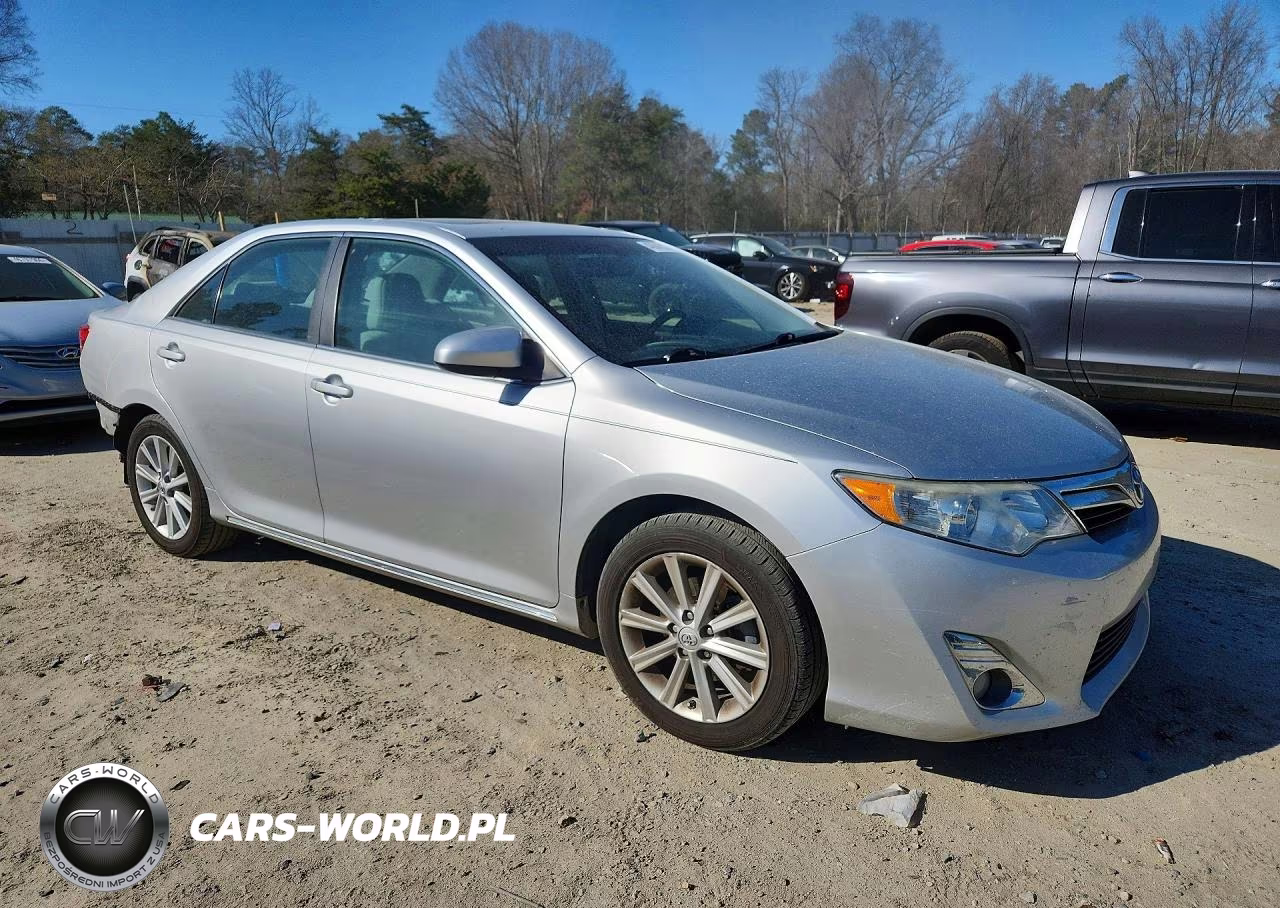2012 Toyota Camry Xle VIN:4T4BF1FK7CR186222 - 4