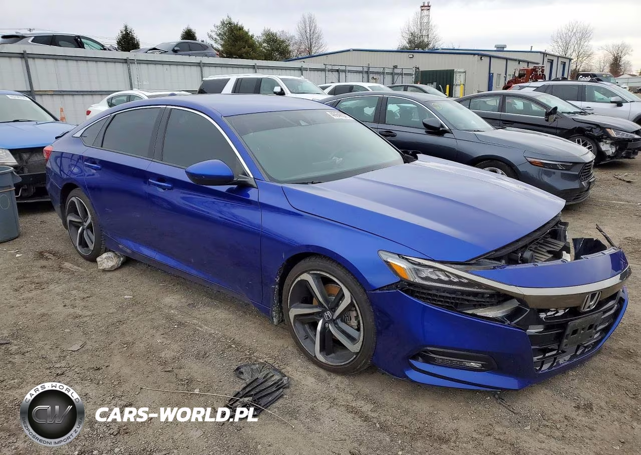 2018 Honda Accord Sport VIN:1HGCV1F38JA250685 - 4