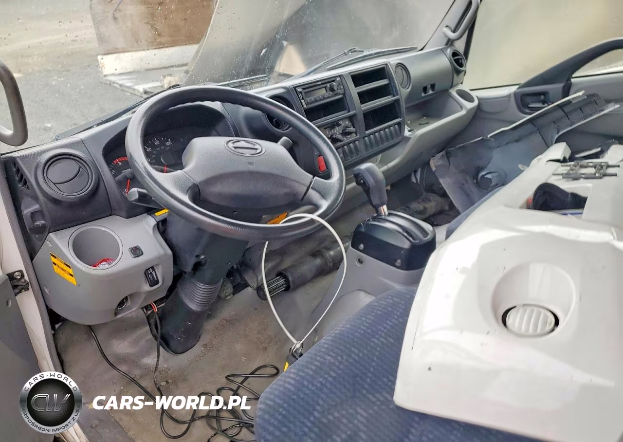 2020 Hino 195 VIN:JHHRDM2H3LK009142 - 8