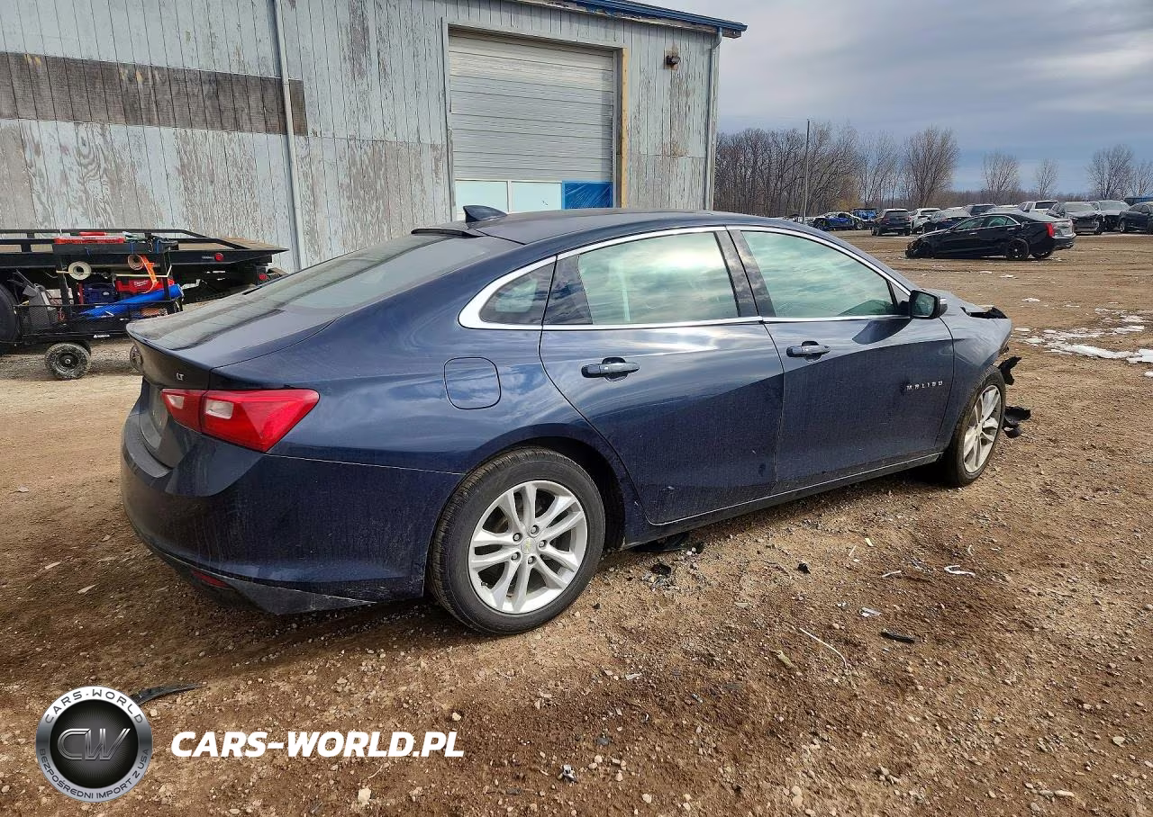 2017 Chevrolet Malibu Lt VIN:1G1ZE5ST2HF176725 - 3